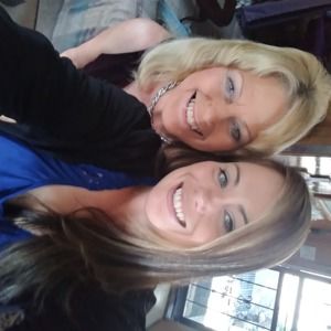 Meet your Posher, Lori